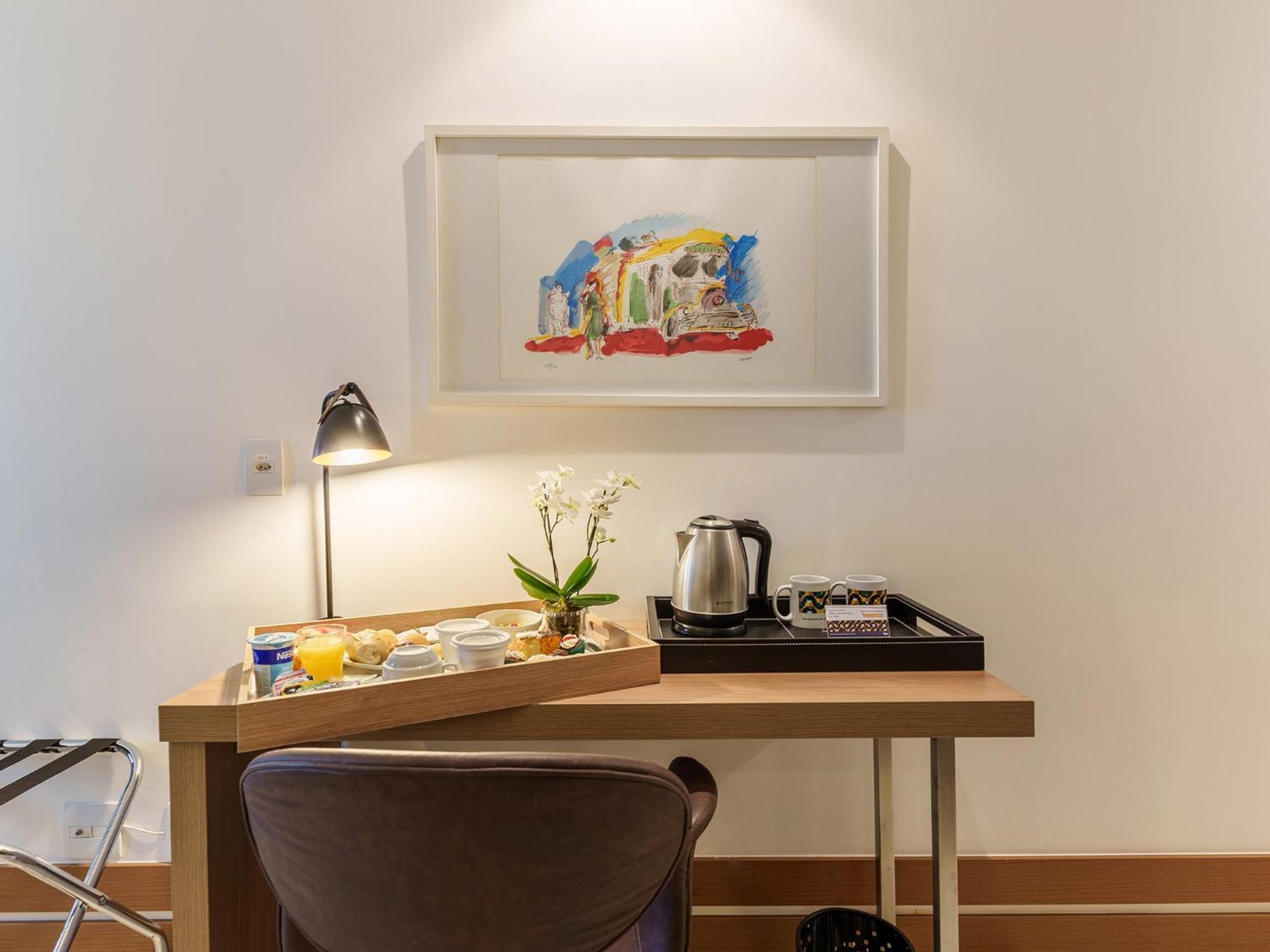 Hotel Athos Bulcao Hplus Executive