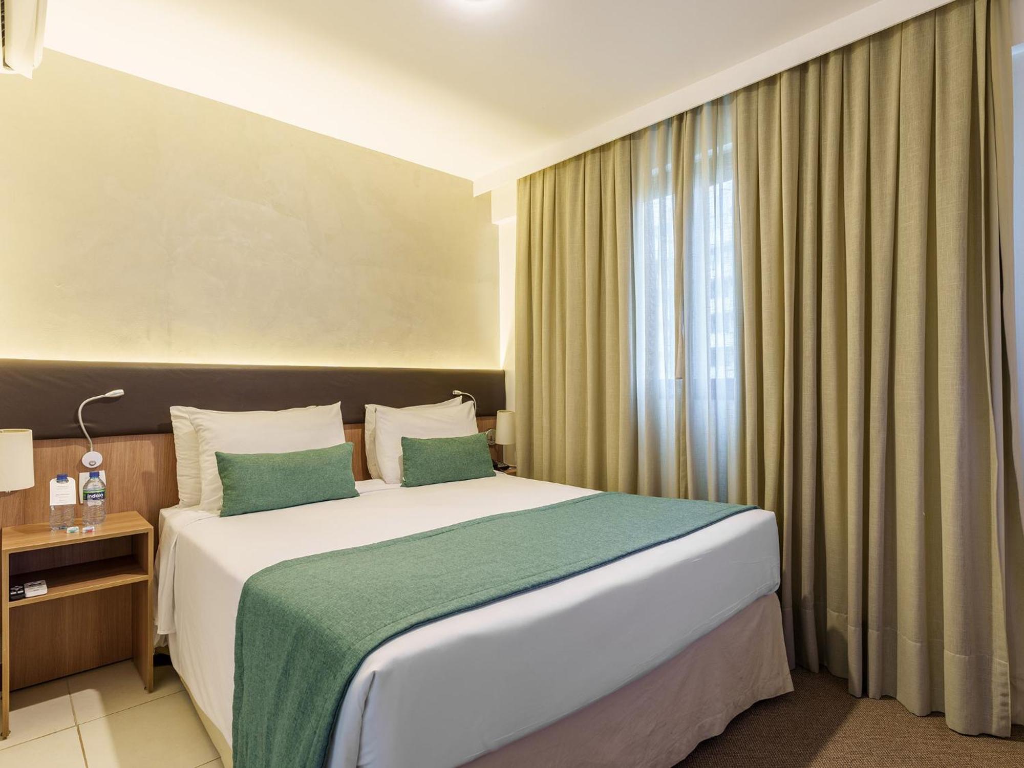 Athos Bulcao Hplus Executive Hotel Brasilia